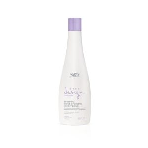 CHAMPÚ PERFECT BLOND: champú reflectante antiamarillo para dar brillo e hidratar las mechas. MODO DE USO: aplicar sobre el cabello húmedo y después de 2 minutos enjuagar. Envase: Frasco 250 ml.