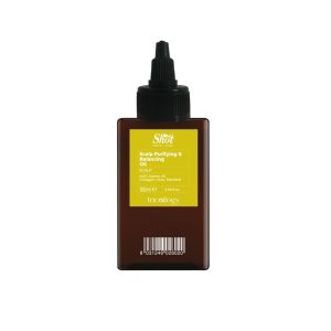 Exfoliación y elasticidad para un cuero cabelludo perfecto. Mezcla de aceites preciosos y colágeno diseñada para purificar y aportar elasticidad al cuero cabelludo. Ideal para higienizar en profundidad antes de cualquier tratamiento curativo, deja el cuero cabelludo fresco y regenerado. Perfecto para un tratamiento intensivo cada 7-15 días, favorece un cuero cabelludo sano y preparado para recibir otros cuidados. Modo de uso: Aplicar sobre el cuero cabelludo seco, masajear, humedecer con agua tibia, añadir champú, emulsionar y enjuagar abundantemente.